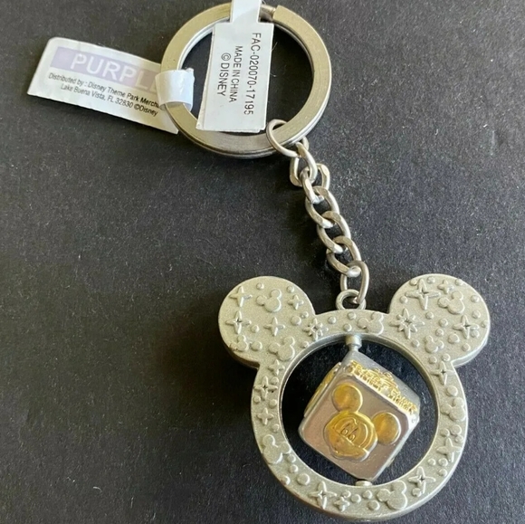 NWT Disney Keychain. - Picture 2 of 10